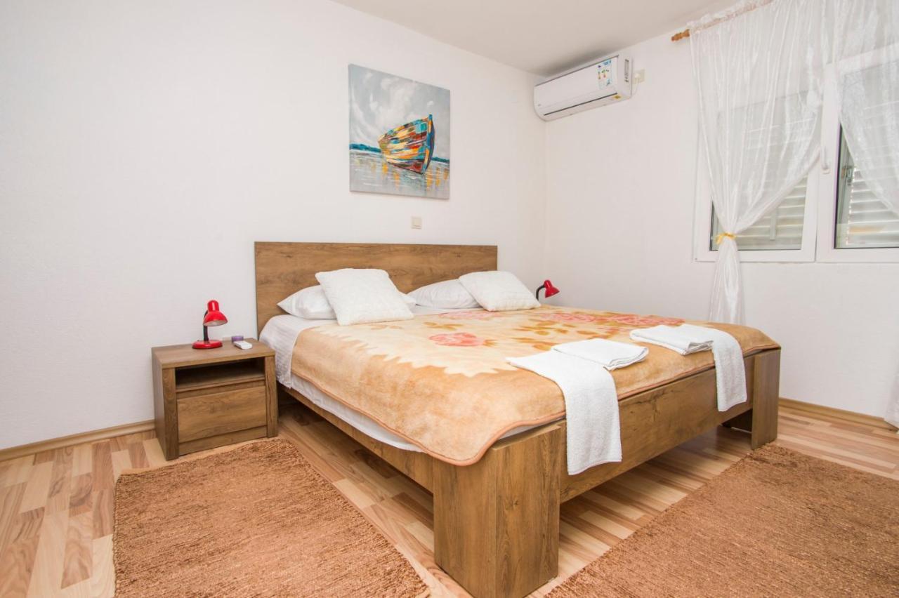 Apartment Pascal Janjina Екстер'єр фото
